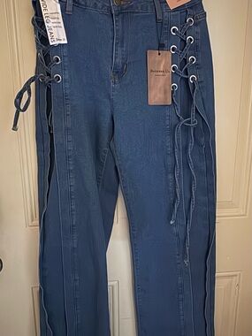 Between us Women's Dark Blue Wide Leg Lace-Up Jeans